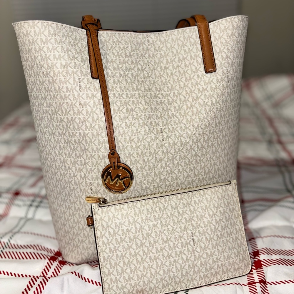 Michael Kors Beige and Brown Signature Tote